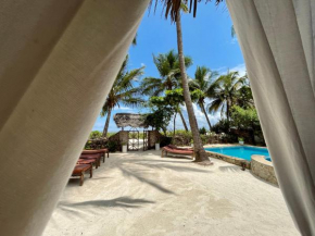 Villa Kipara - Beachfront & Private Pool